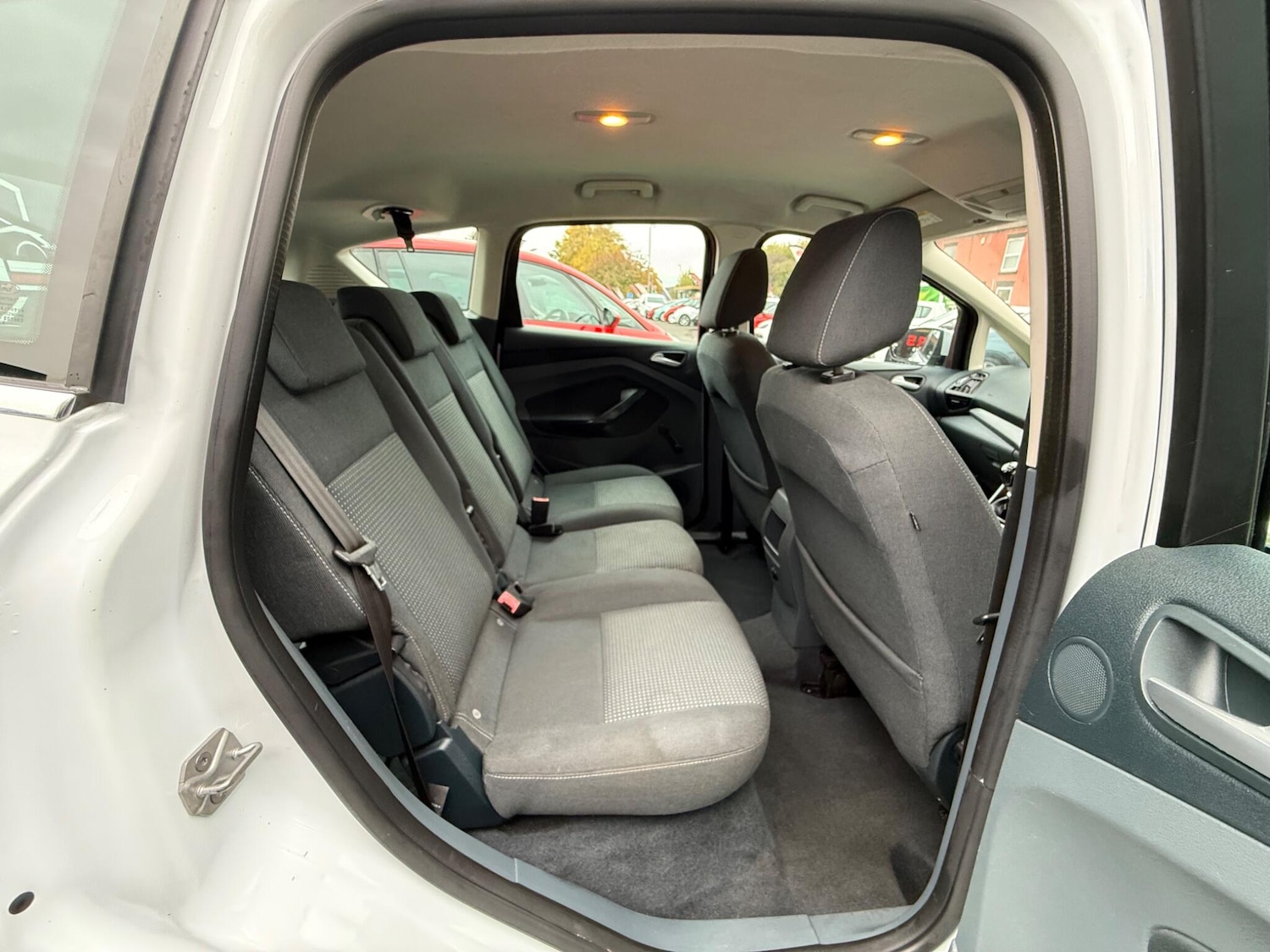 Used Ford C-Max 2014 for sale - 76703595: Photo 5