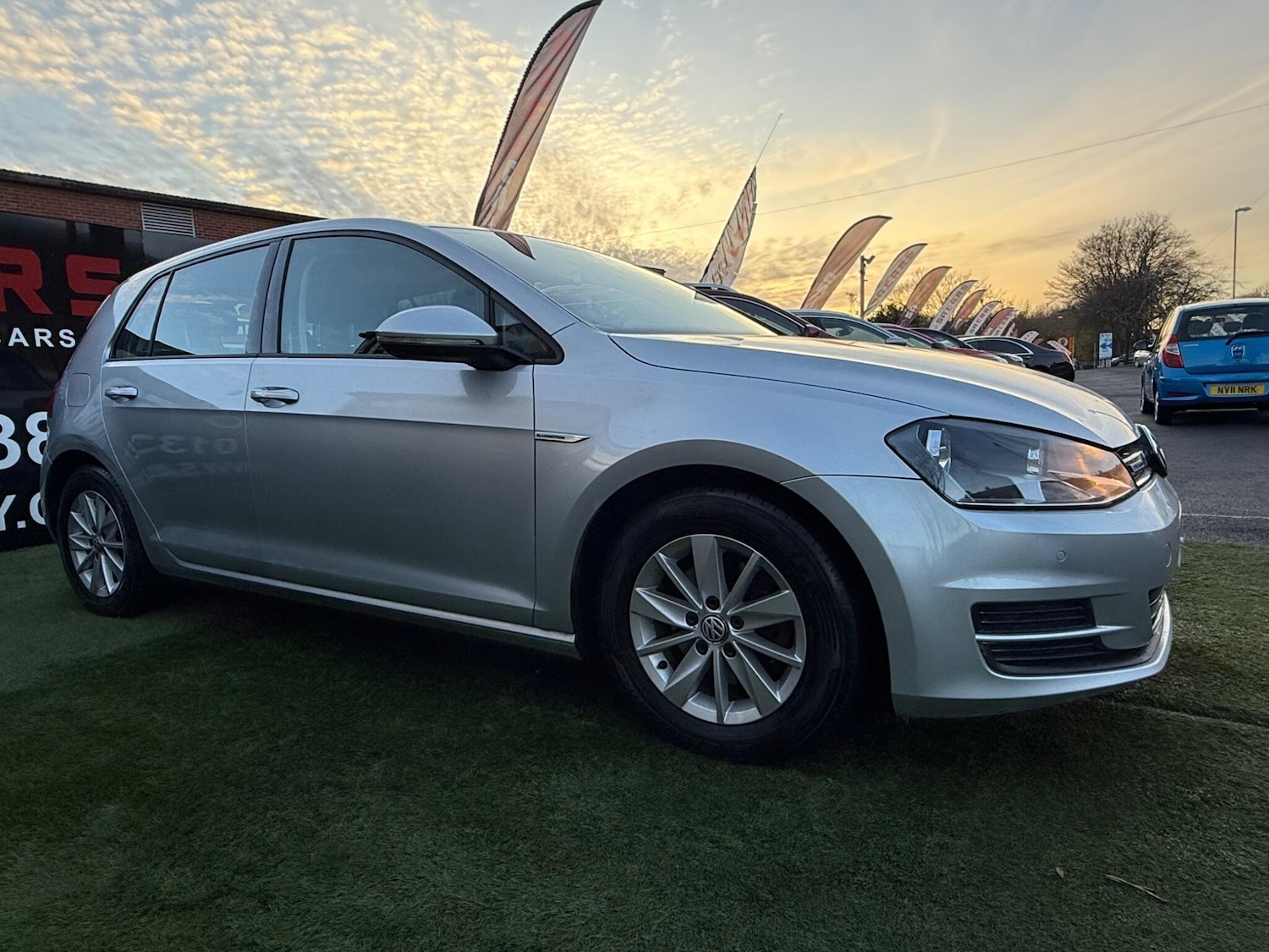 Used Volkswagen Golf for sale - 76702269: Photo 8