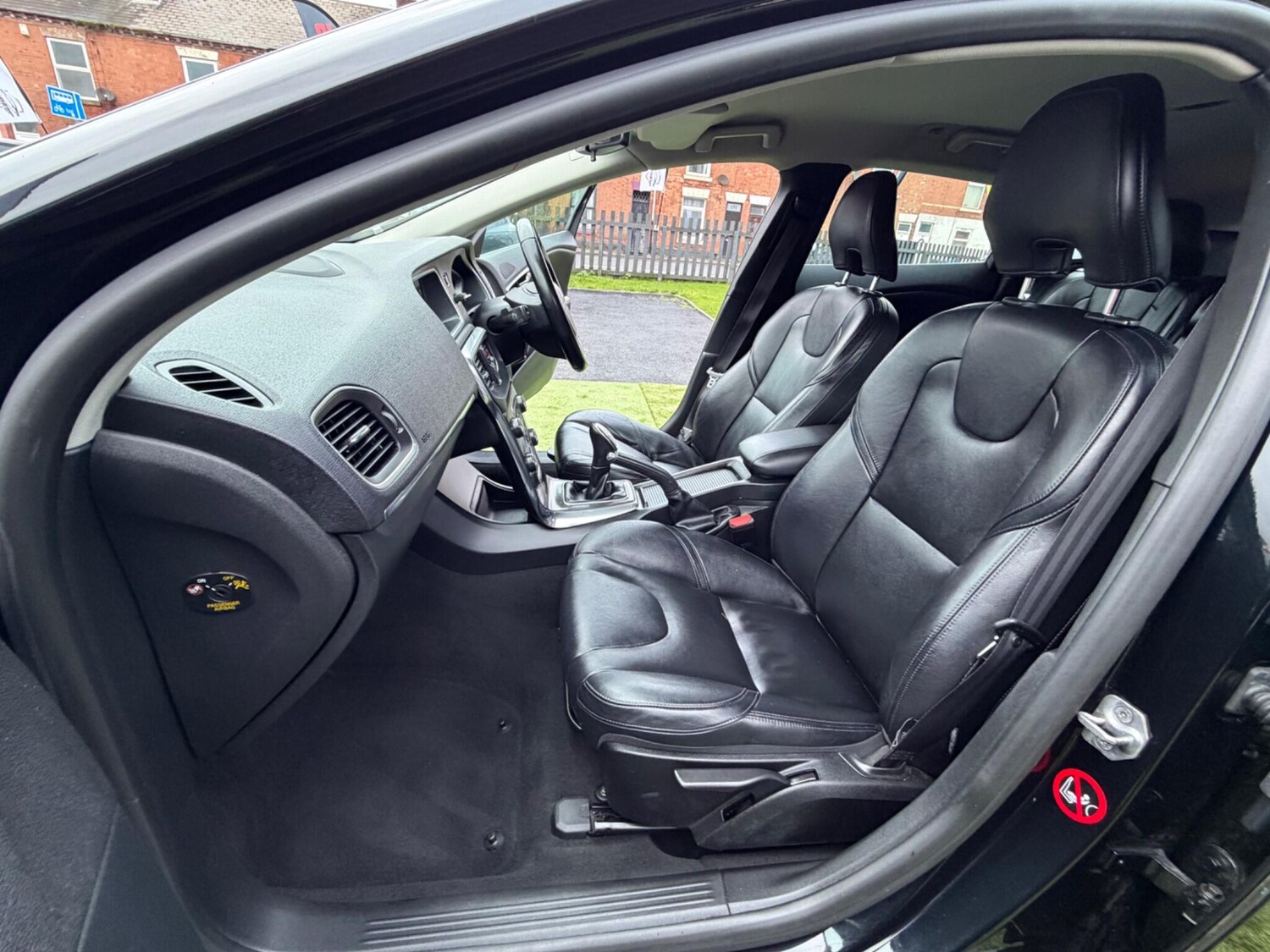 Used Volvo V40 2014 for sale - 77479485: Photo 32