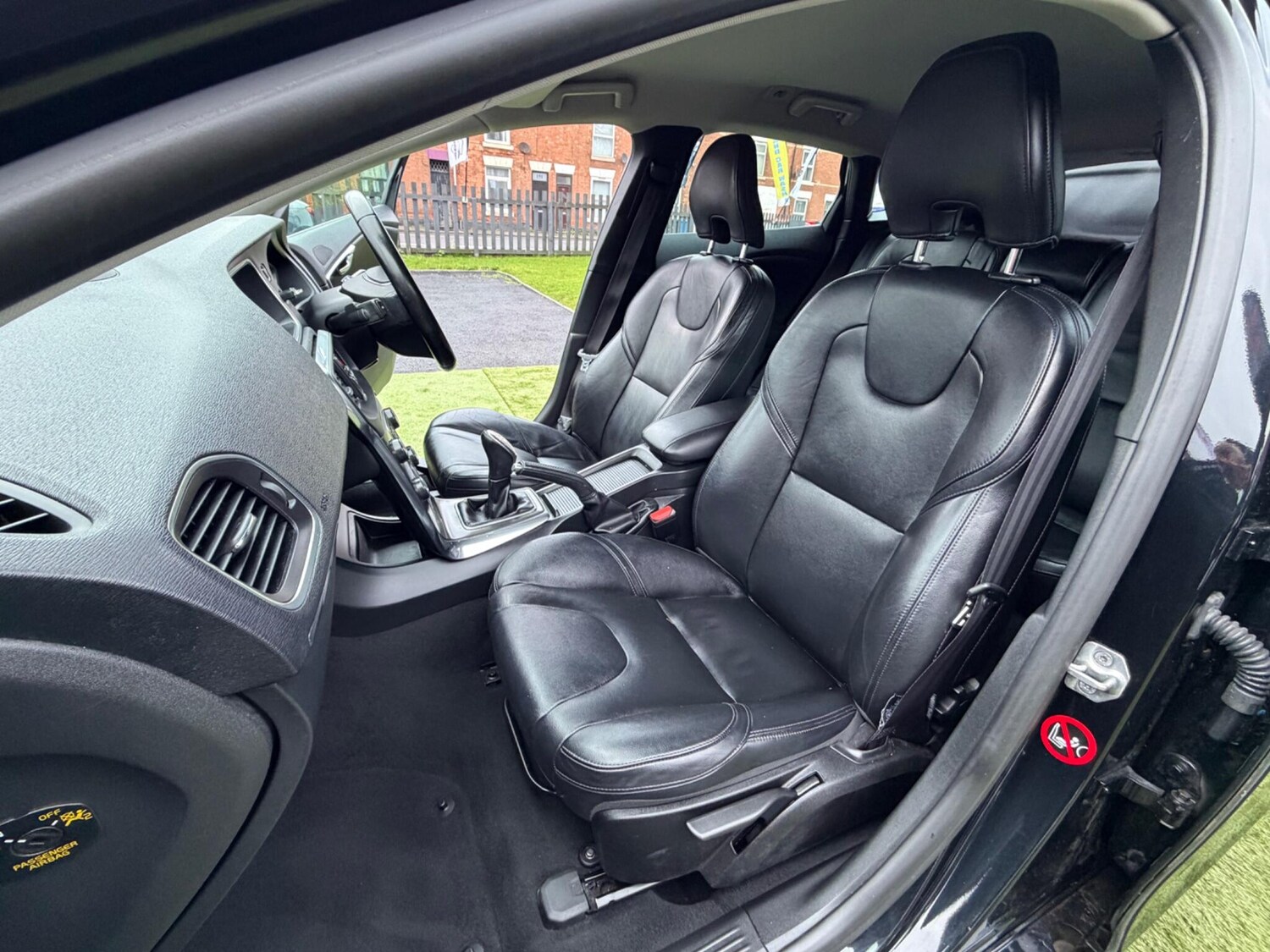 Used Volvo V40 2014 for sale - 77479485: Photo 33