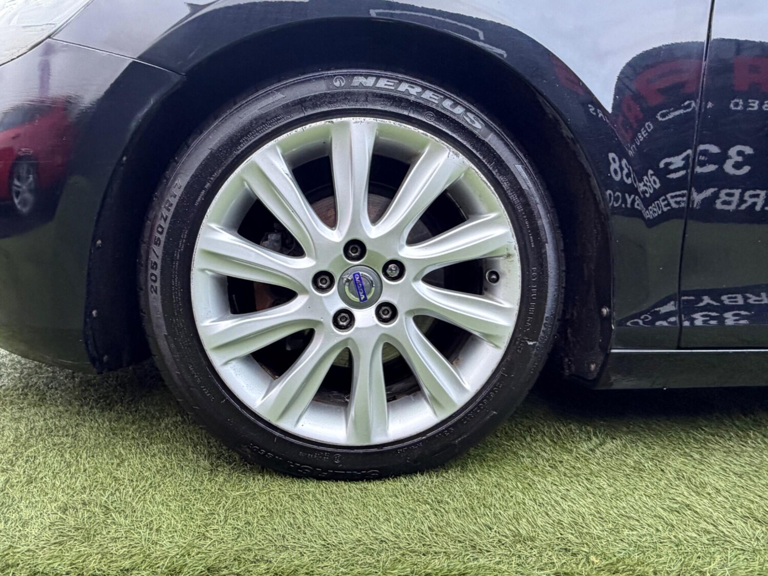 Used Volvo V40 2014 for sale - 77479485: Photo 41