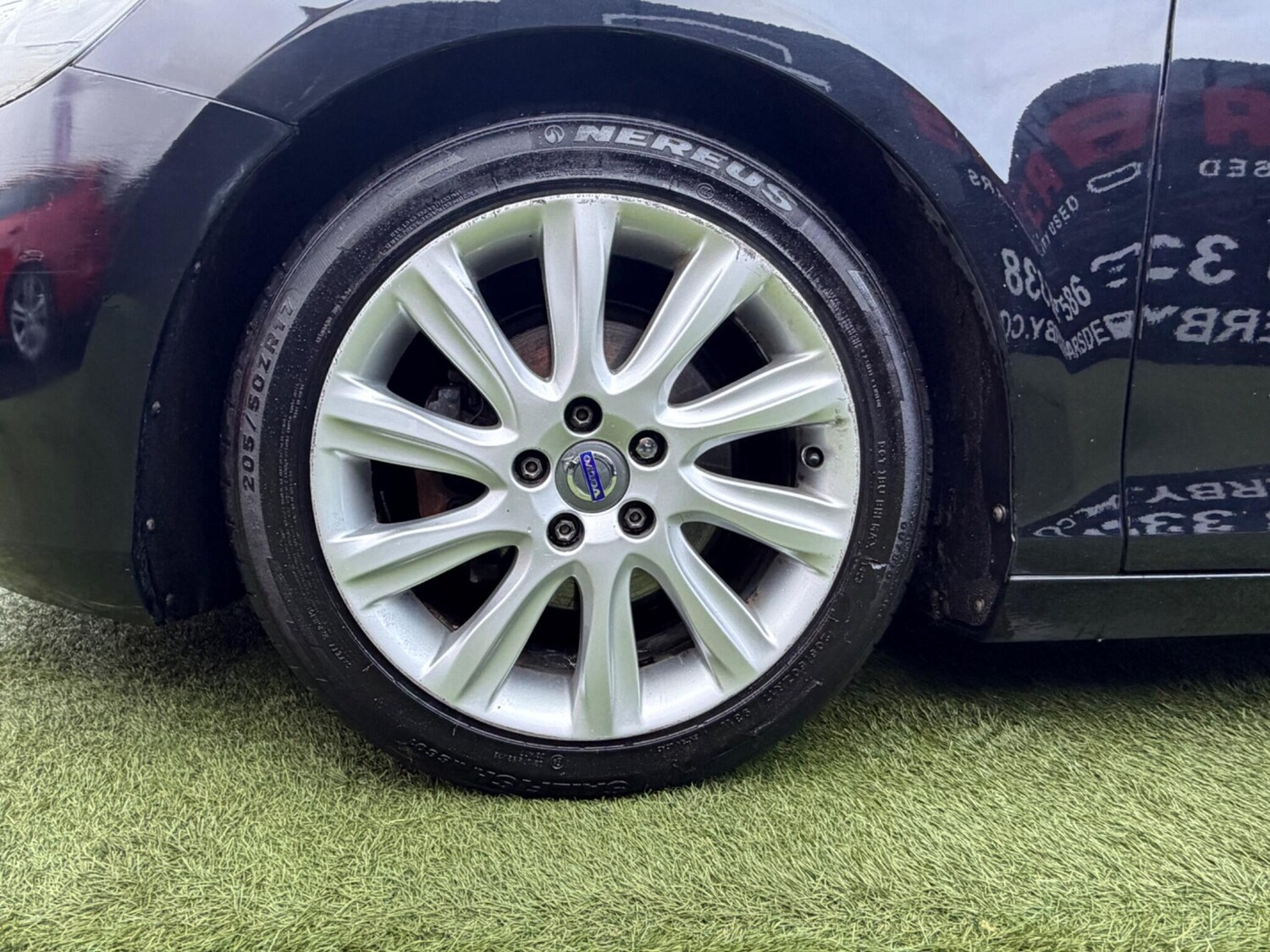 Used Volvo V40 2014 for sale - 77479485: Photo 42