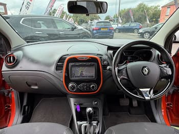 Used Renault Captur 2015 for sale - 79622381: Photo