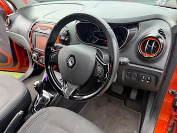 Used Renault Captur 2015 for sale - 79622381: Photo