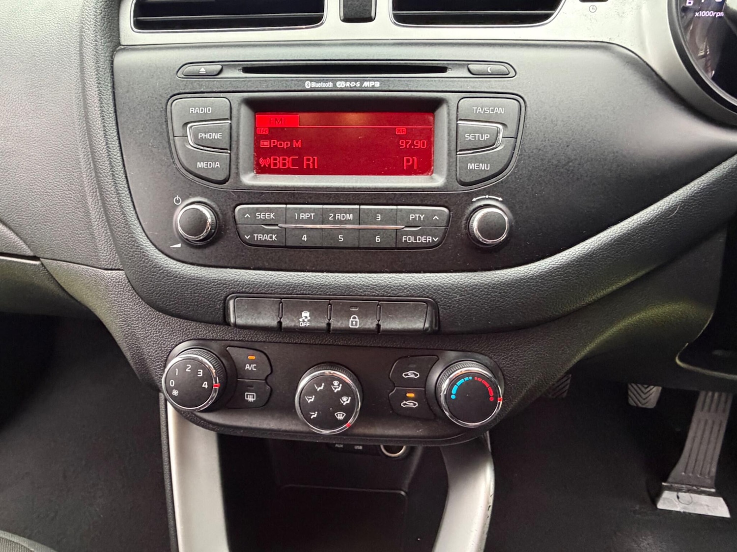 Used Kia Ceed 2014 for sale - 77305053: Photo 21