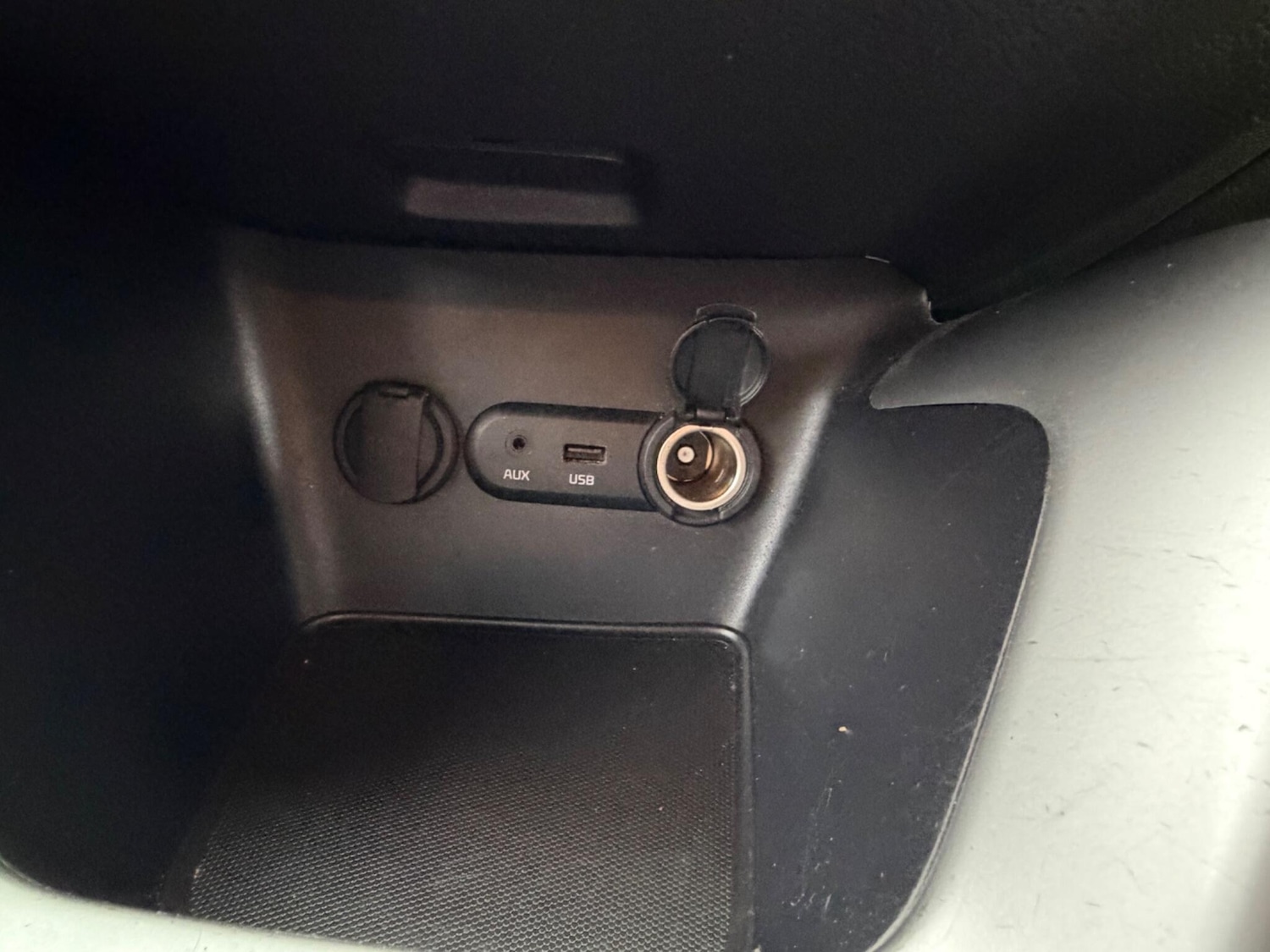 Used Kia Ceed 2014 for sale - 77305053: Photo 28