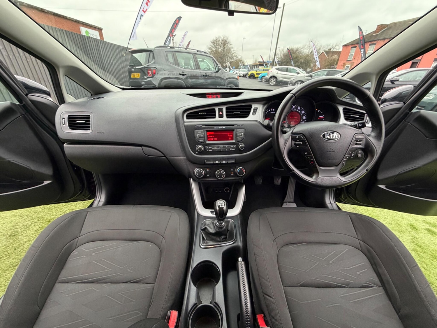 Used Kia Ceed 2014 for sale - 77305053: Photo 40