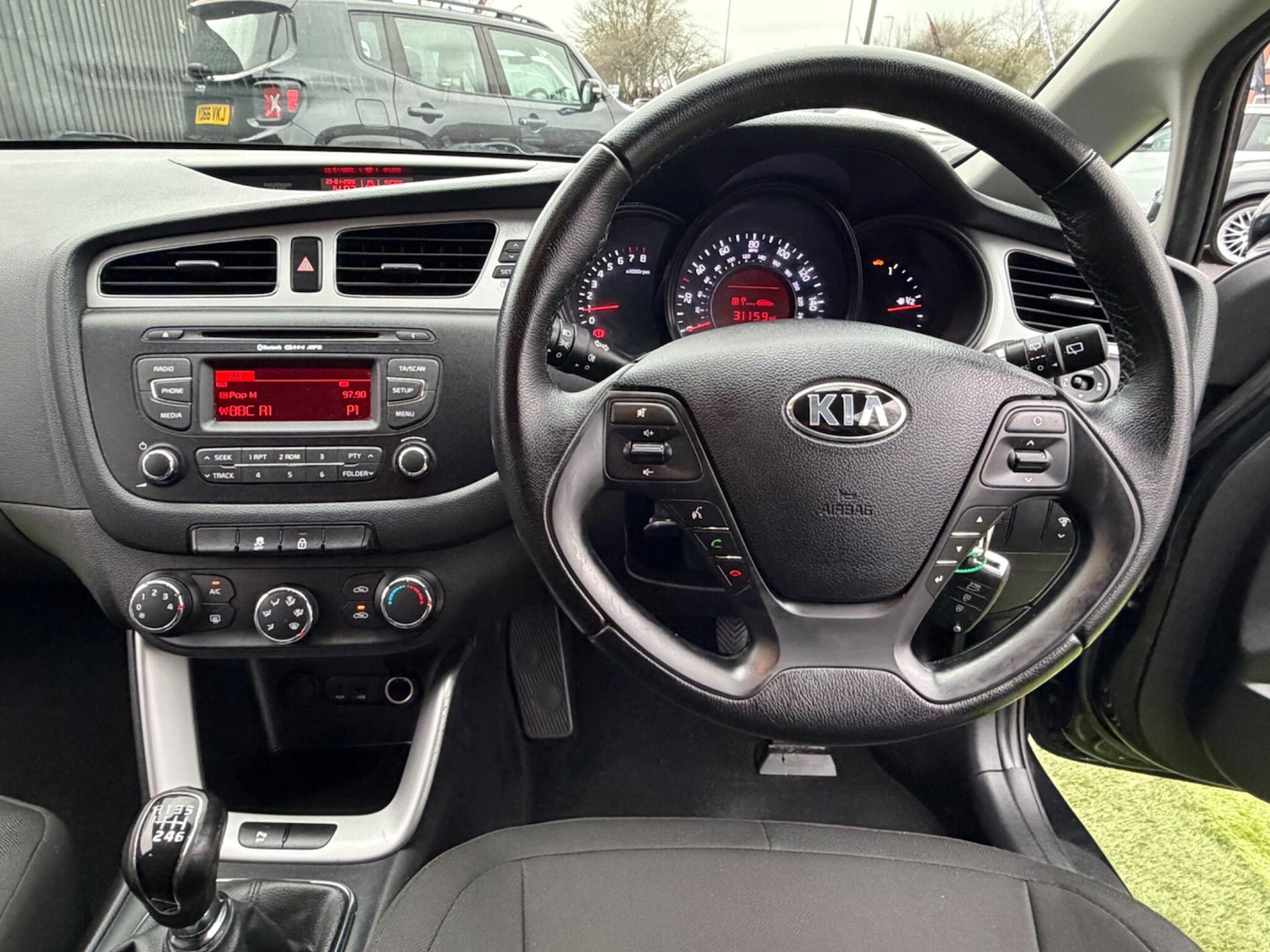 Used Kia Ceed 2014 for sale - 77305053: Photo 42