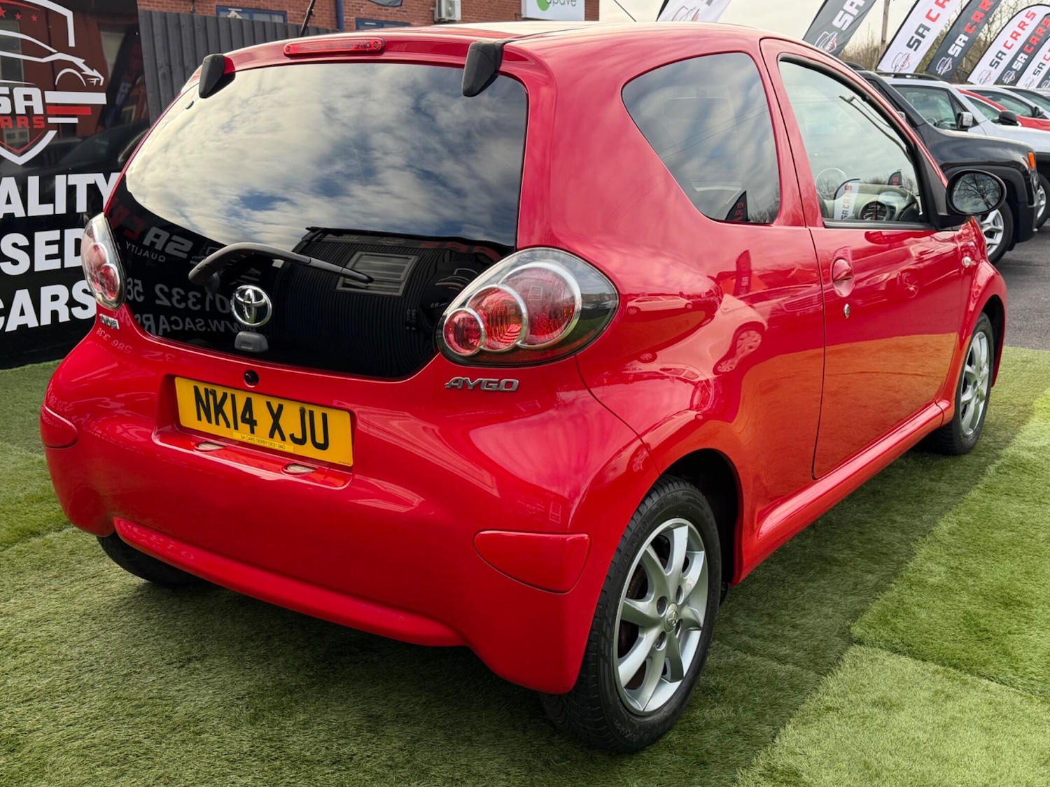 Used Toyota AYGO 2014 for sale - 77358990: Photo 15