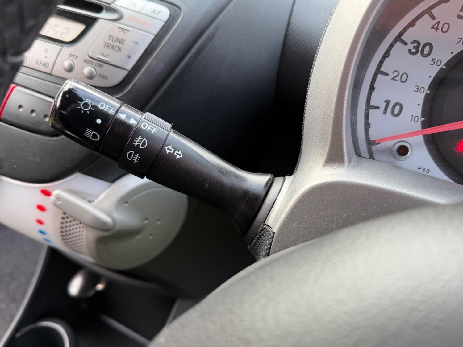 Used Toyota AYGO 2014 for sale - 77358990: Photo 21