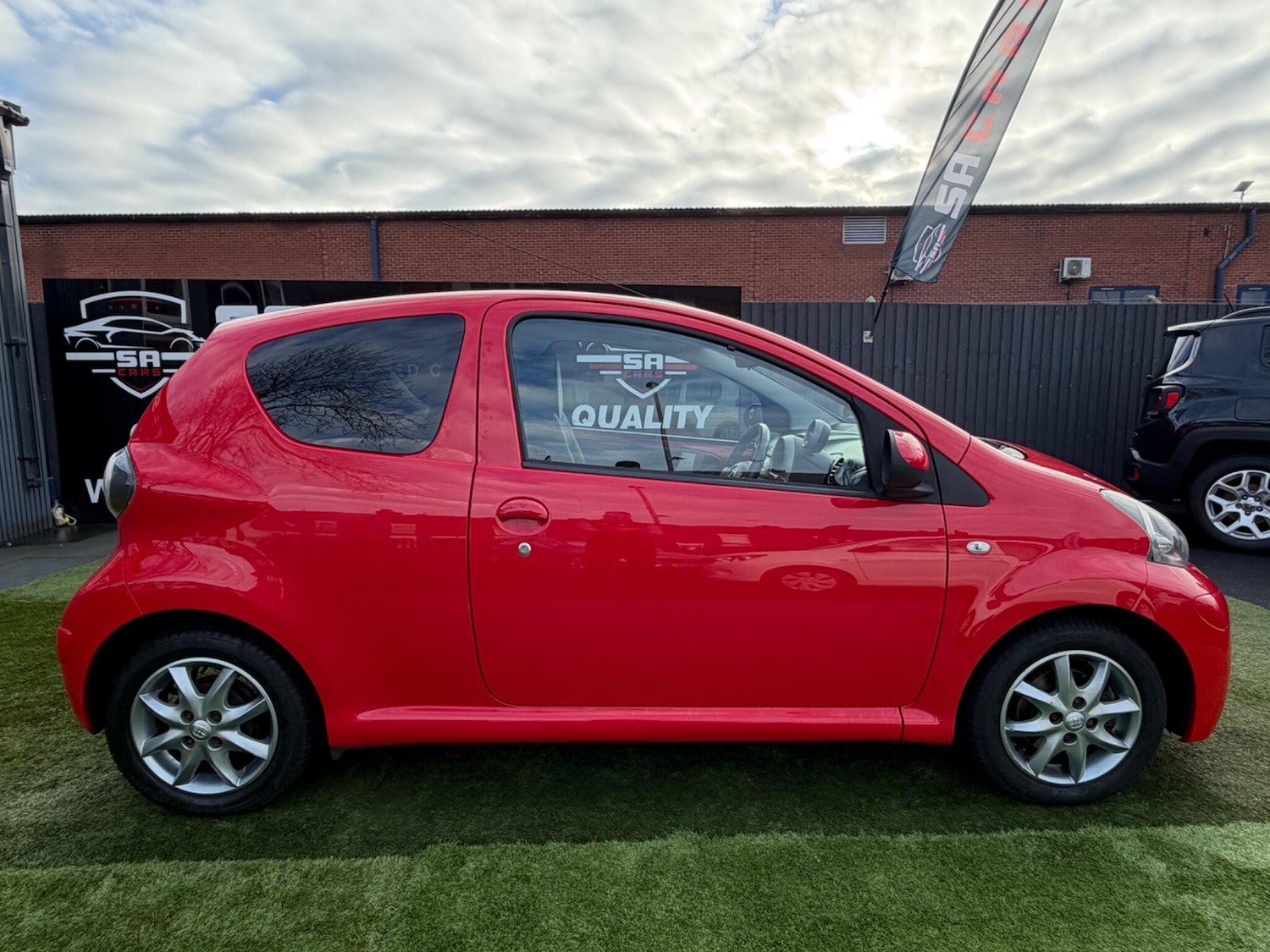 Used Toyota AYGO 2014 for sale - 77358990: Photo 7
