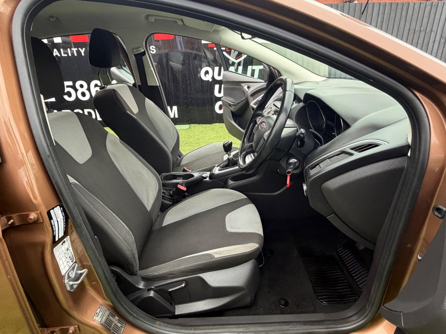 Used Ford Focus 2014 for sale - 77202733: Photo 27