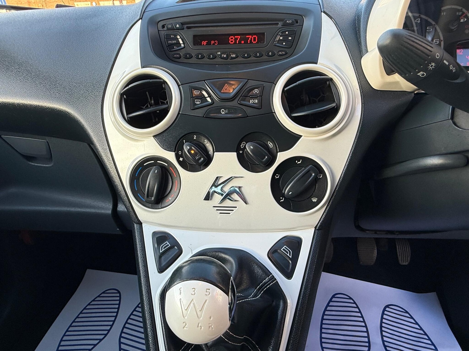 Used Ford Ka 2015 for sale - 76446632: Photo 23