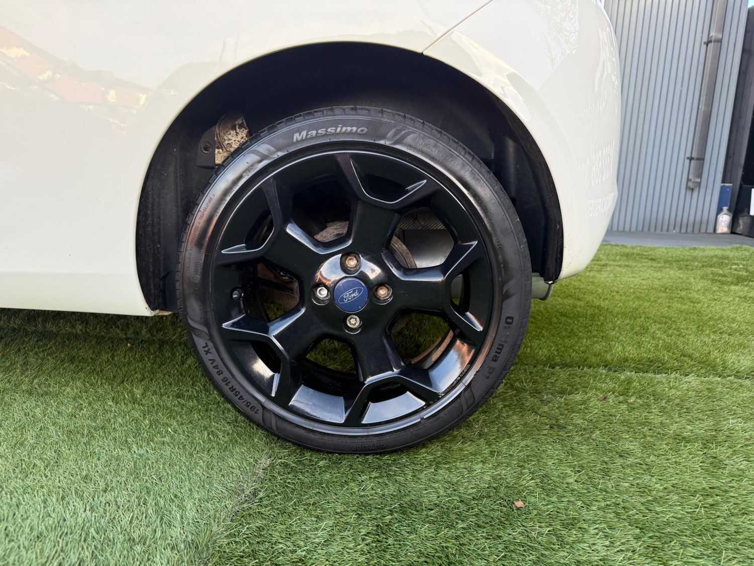 Used Ford Ka 2015 for sale - 76446632: Photo 47