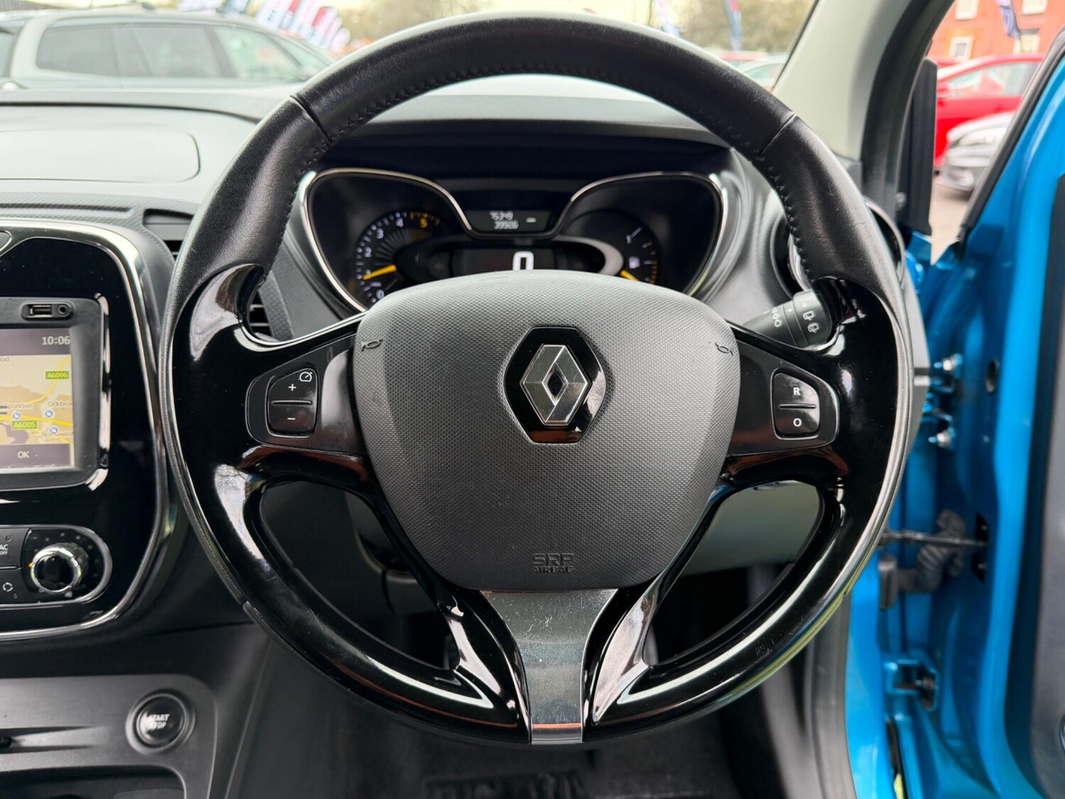 Used Renault Captur for sale - 77723361: Photo 18