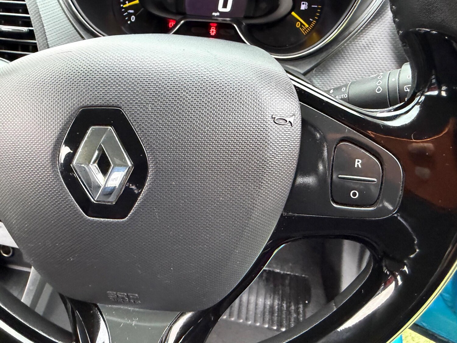 Used Renault Captur for sale - 77723361: Photo 22