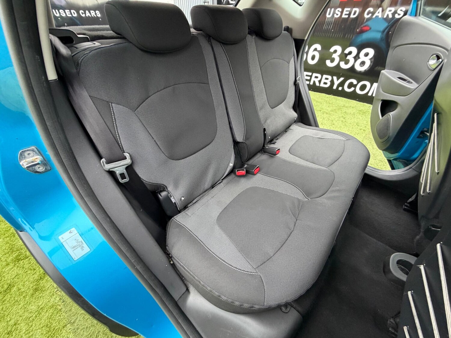 Used Renault Captur for sale - 77723361: Photo 33