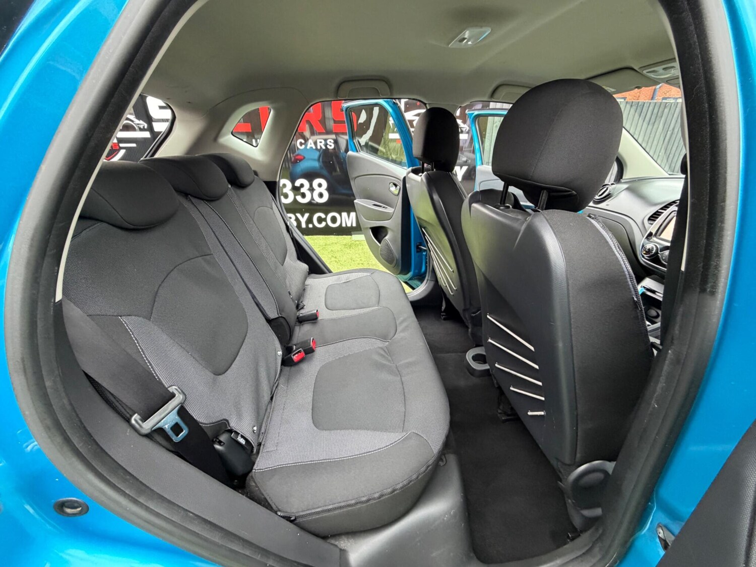 Used Renault Captur for sale - 77723361: Photo 35