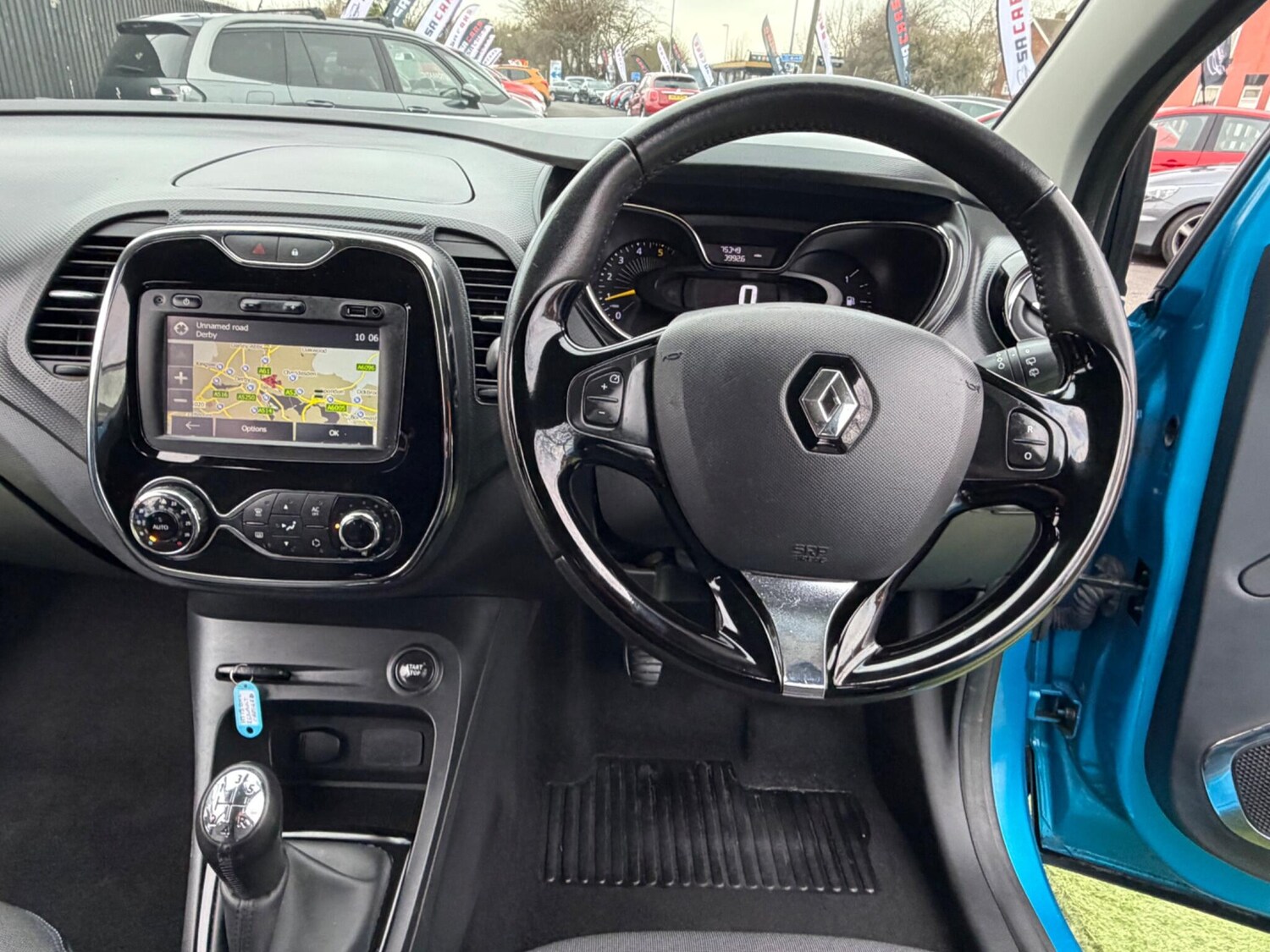 Used Renault Captur for sale - 77723361: Photo 42