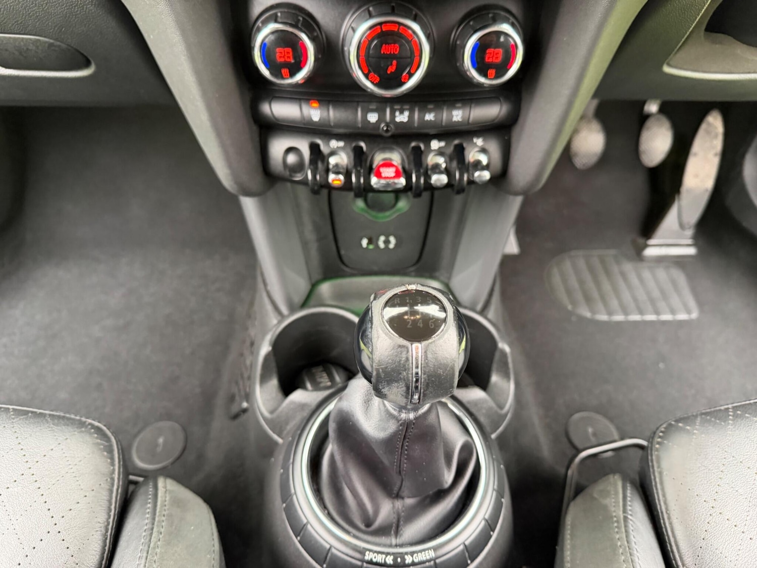 Used MINI Hatch 2014 for sale - 77696235: Photo 30