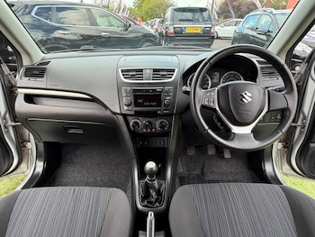 Used Suzuki Swift 2015 for sale - 78335665: Photo