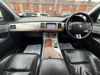 Used Jaguar XF 2013 for sale - 75532829: Photo