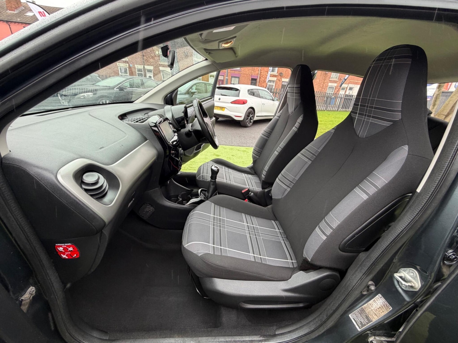 Used Peugeot 108 2017 for sale - 77559694: Photo 30