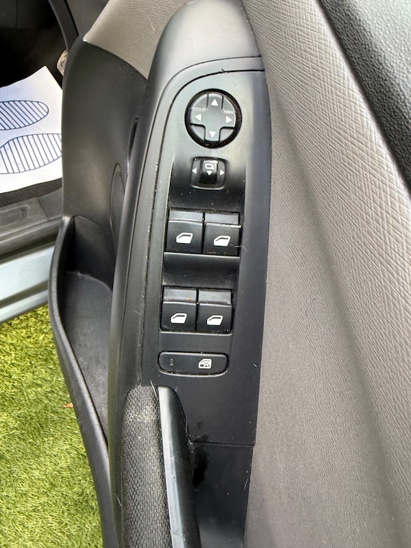 Used Citroen C4 Picasso 2016 for sale - 76336487: Photo 25