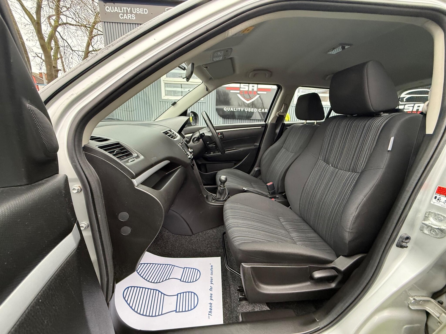 Used Suzuki Swift 2015 for sale - 76701613: Photo 33