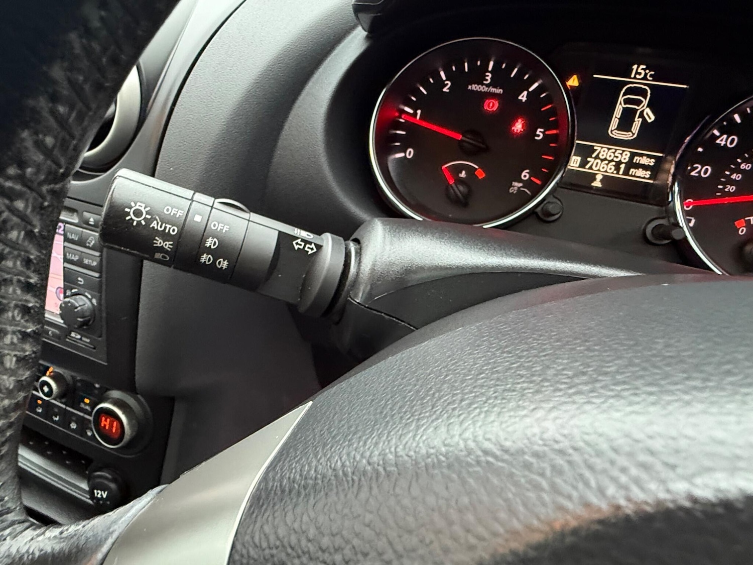 Used Nissan Qashqai for sale - 76472446: Photo 27