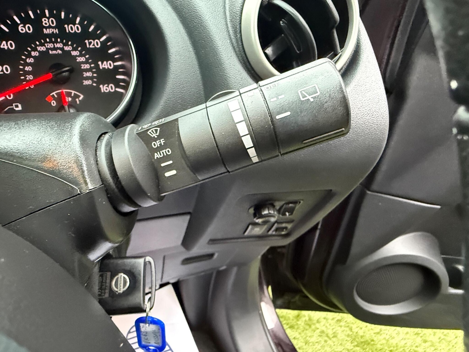 Used Nissan Qashqai for sale - 76472446: Photo 28