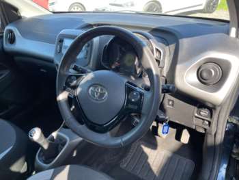 Used Toyota AYGO 2014 for sale - 74862378: Photo