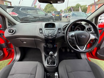 Used Ford Fiesta 2015 for sale - 79247915: Photo
