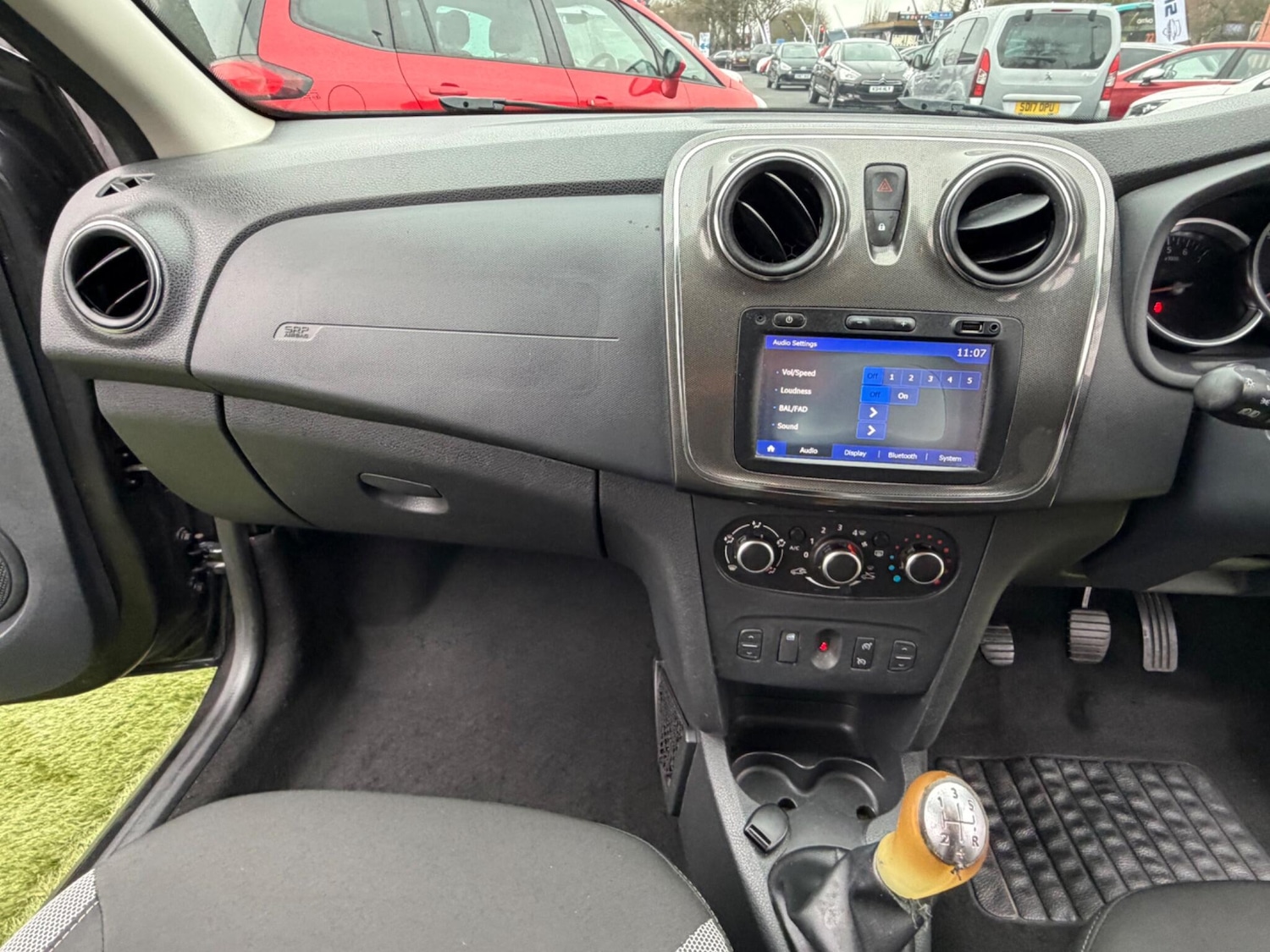 Used Dacia Sandero Stepway 2017 for sale - 77892118: Photo 37