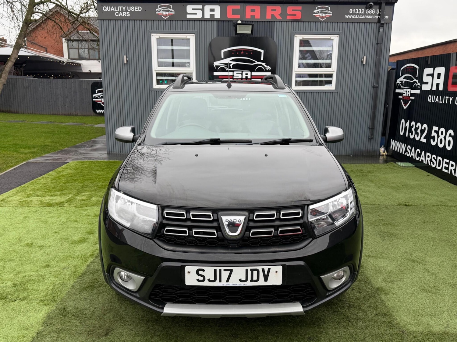 Used Dacia Sandero Stepway 2017 for sale - 77892118: Photo 4