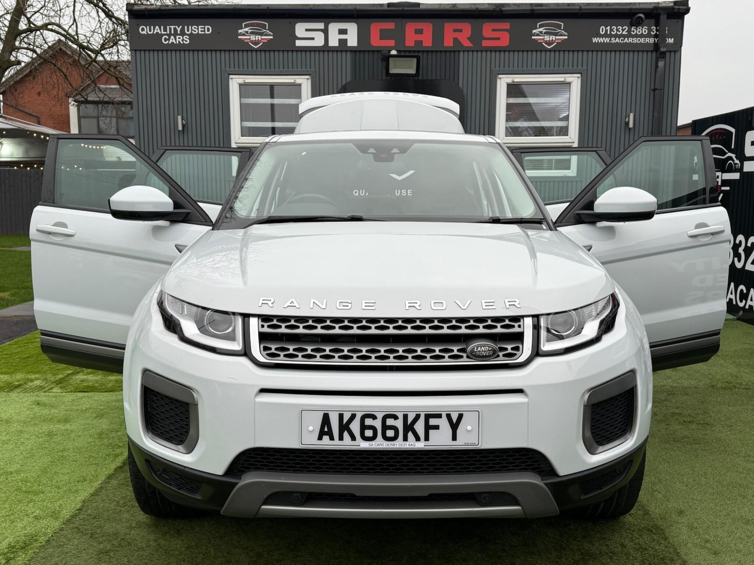 Used Land Rover Range Rover Evoque 2017 for sale - 77039849: Photo 4