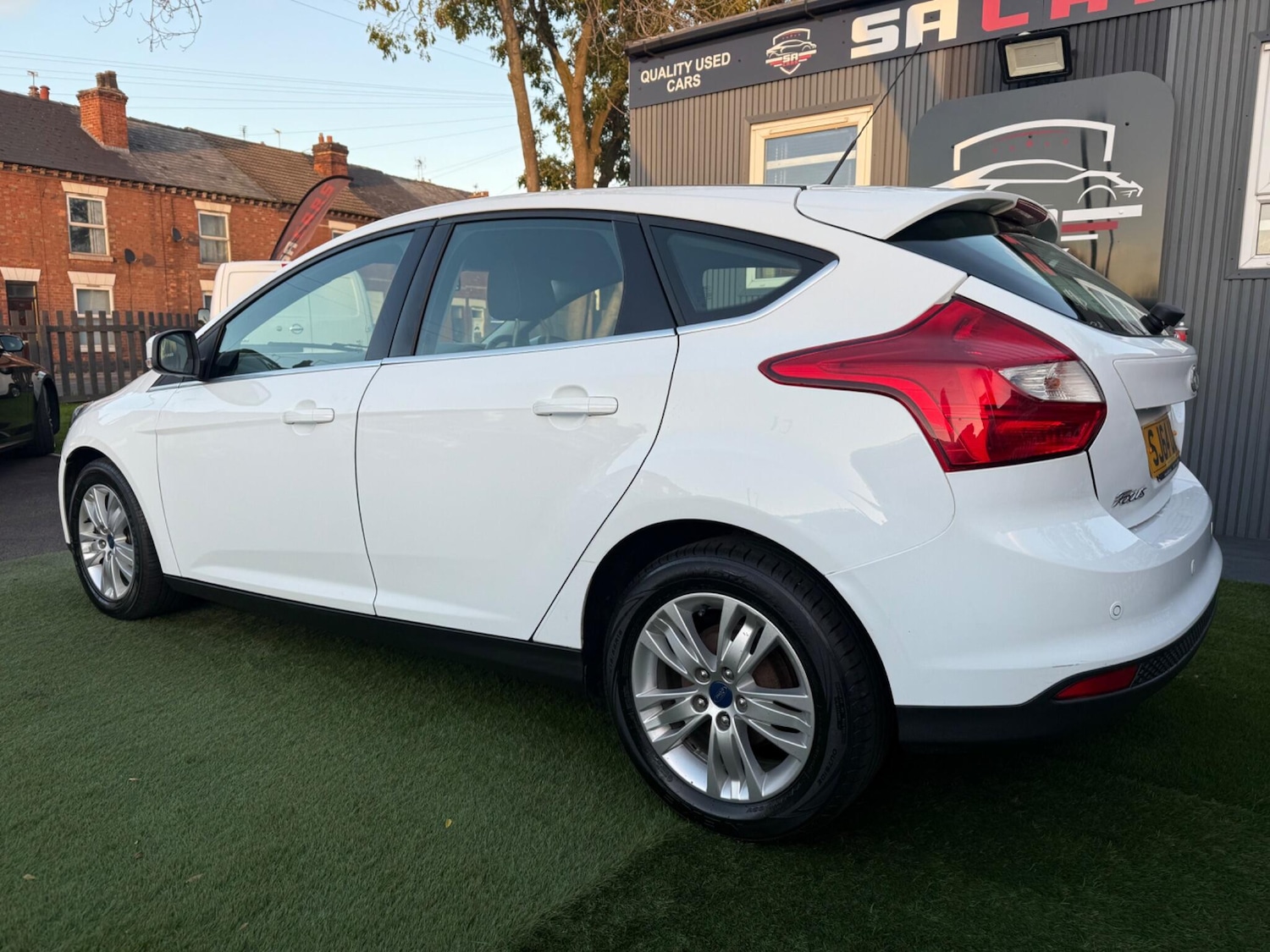 Used Ford Focus 2014 for sale - 76378093: Photo 11