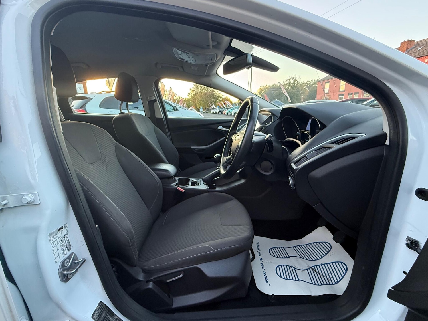 Used Ford Focus 2014 for sale - 76378093: Photo 25