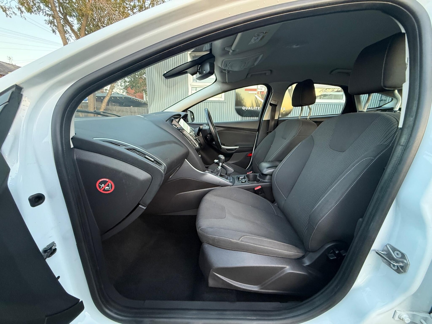 Used Ford Focus 2014 for sale - 76378093: Photo 32