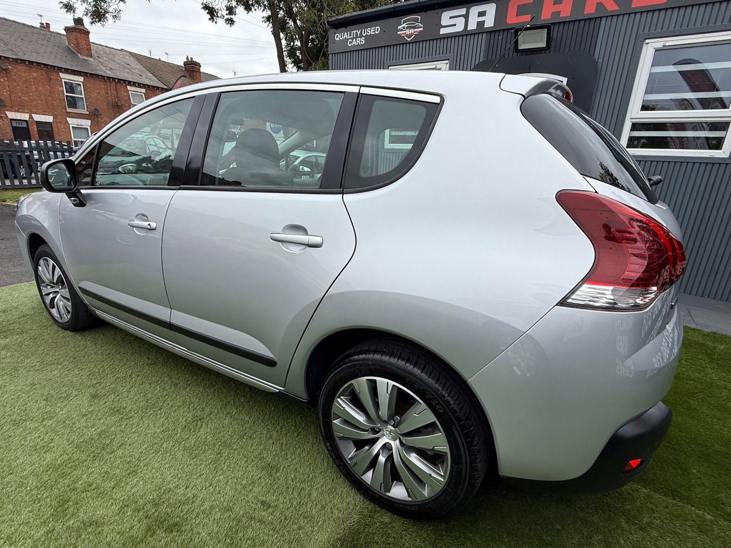 Used Peugeot 3008 2015 for sale - 76700634: Photo 14