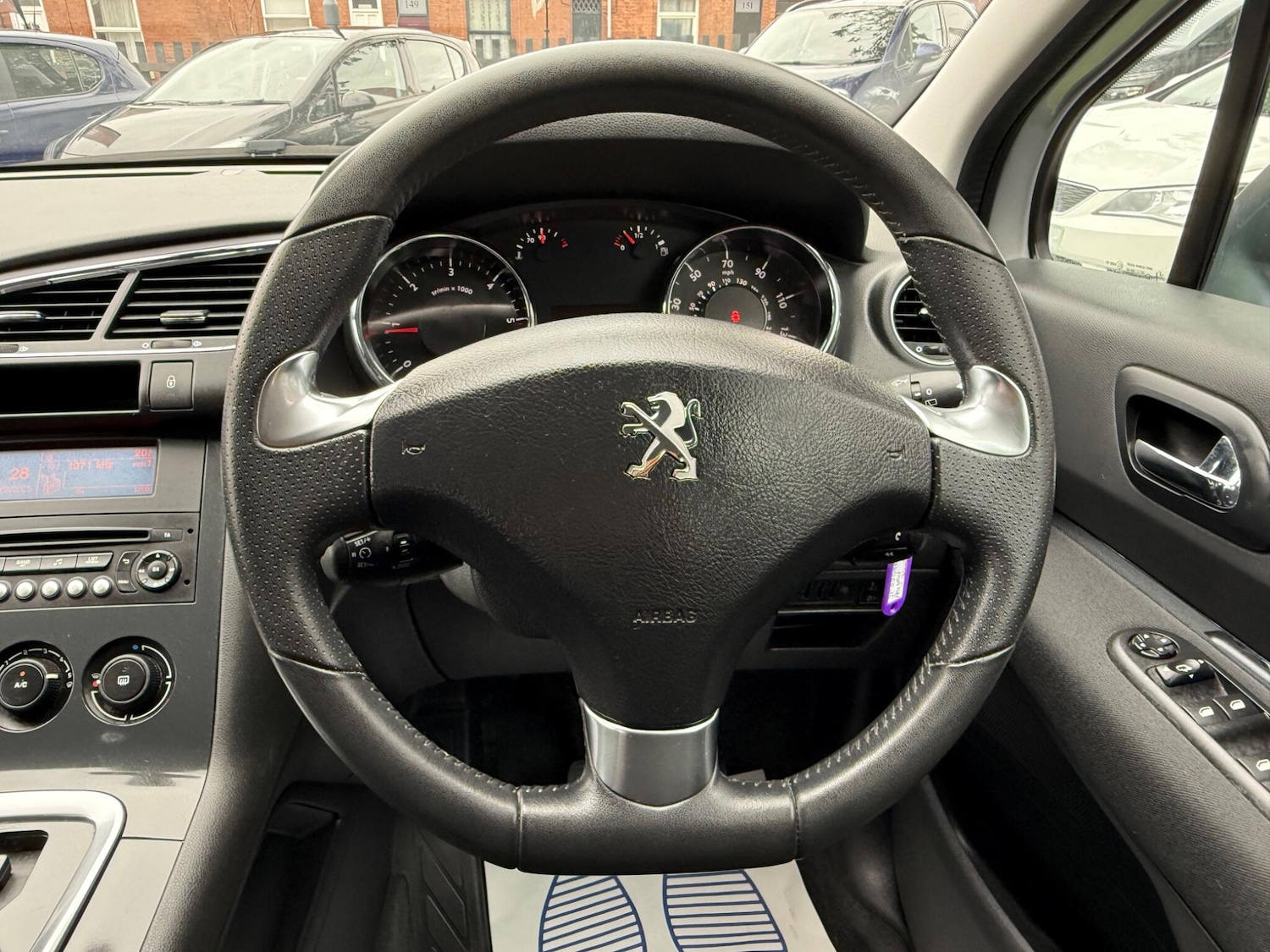 Used Peugeot 3008 2015 for sale - 76700634: Photo 18