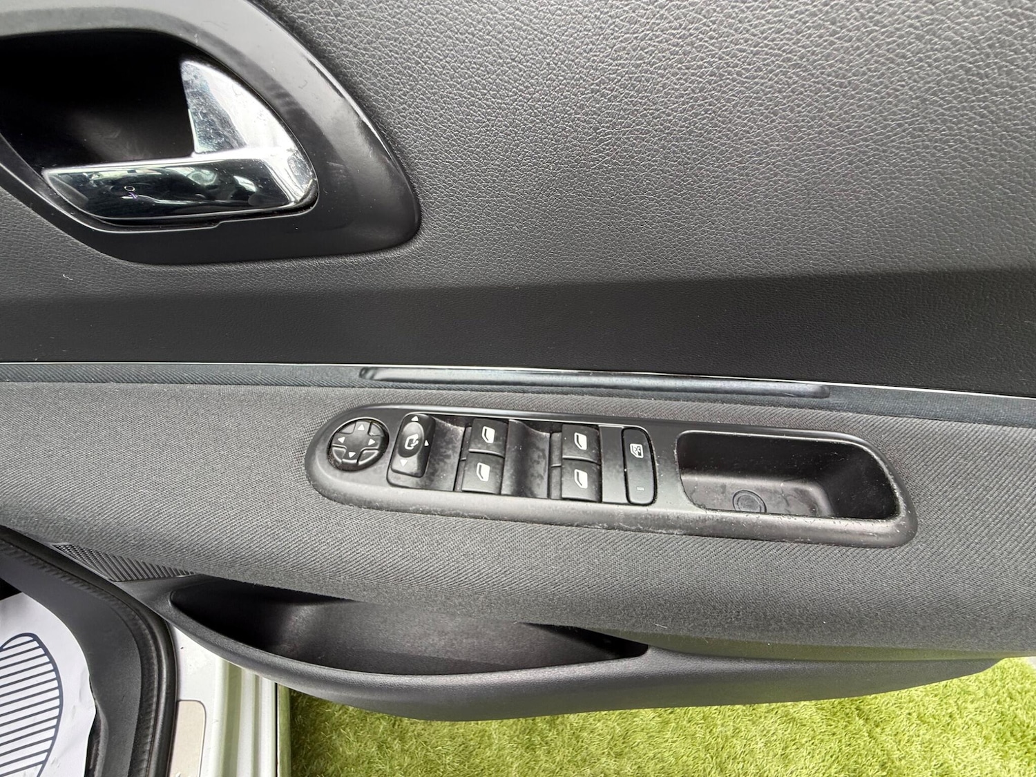 Used Peugeot 3008 2015 for sale - 76700634: Photo 23