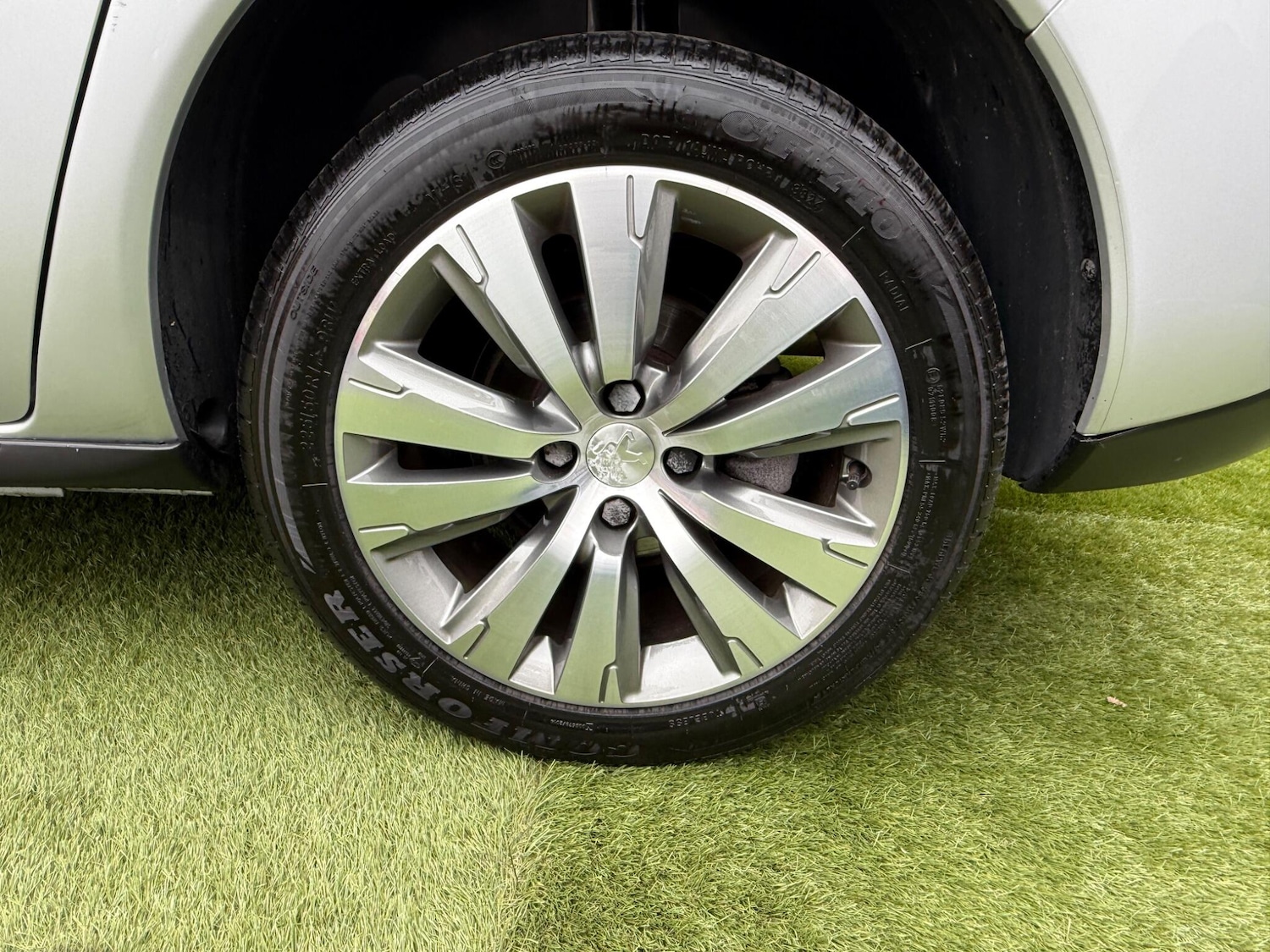 Used Peugeot 3008 2015 for sale - 76700634: Photo 44