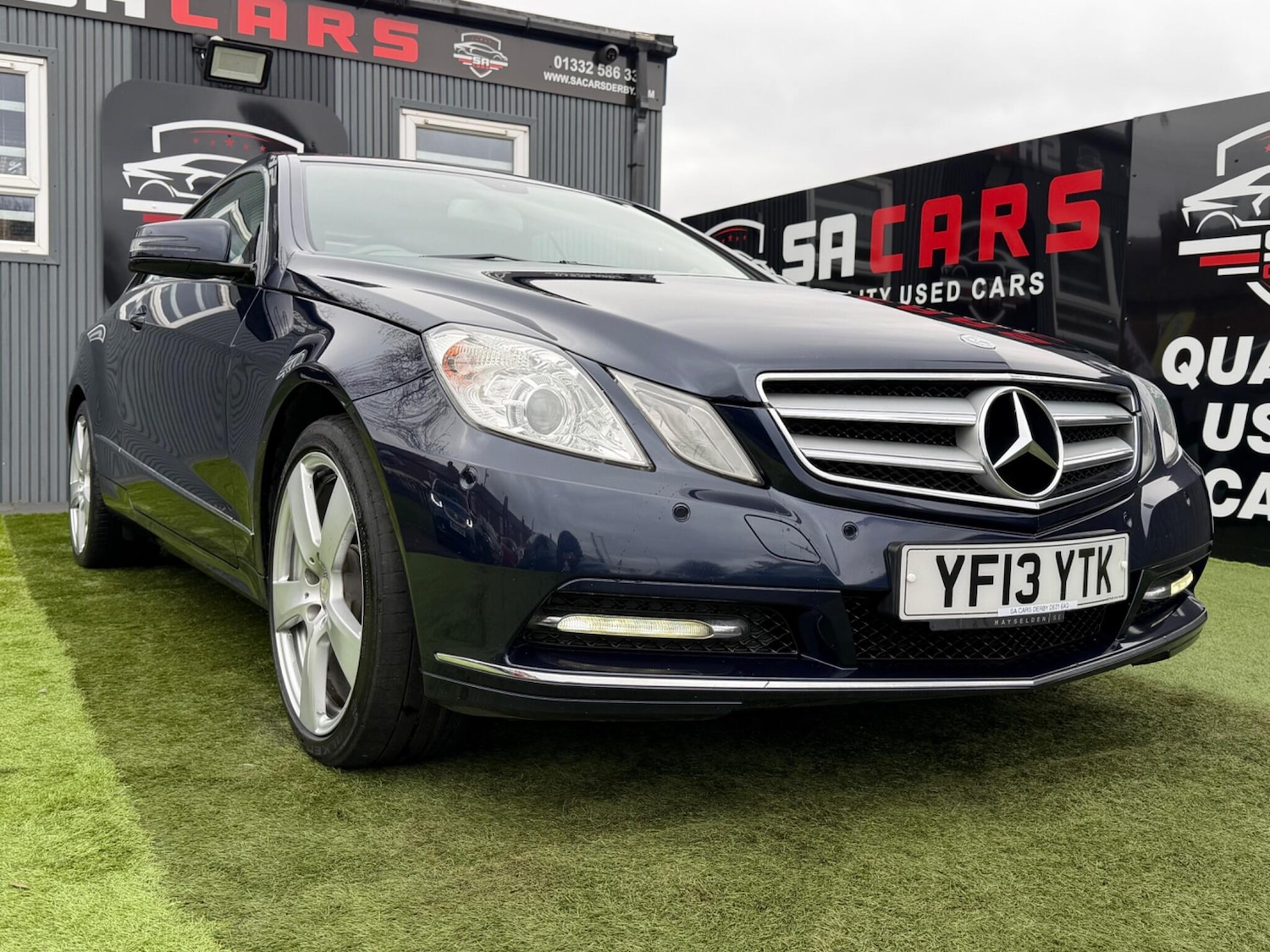Used Mercedes-Benz E Class 2013 for sale - 77710377: Photo 11