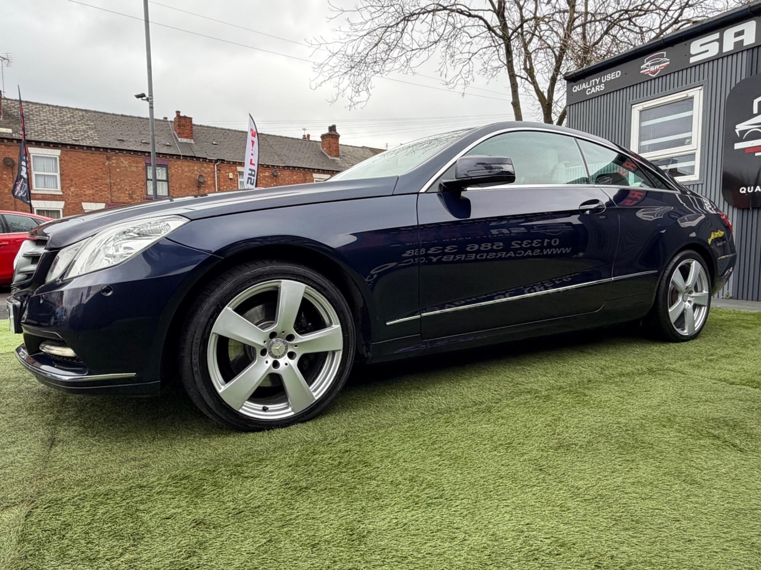 Used Mercedes-Benz E Class 2013 for sale - 77710377: Photo 12