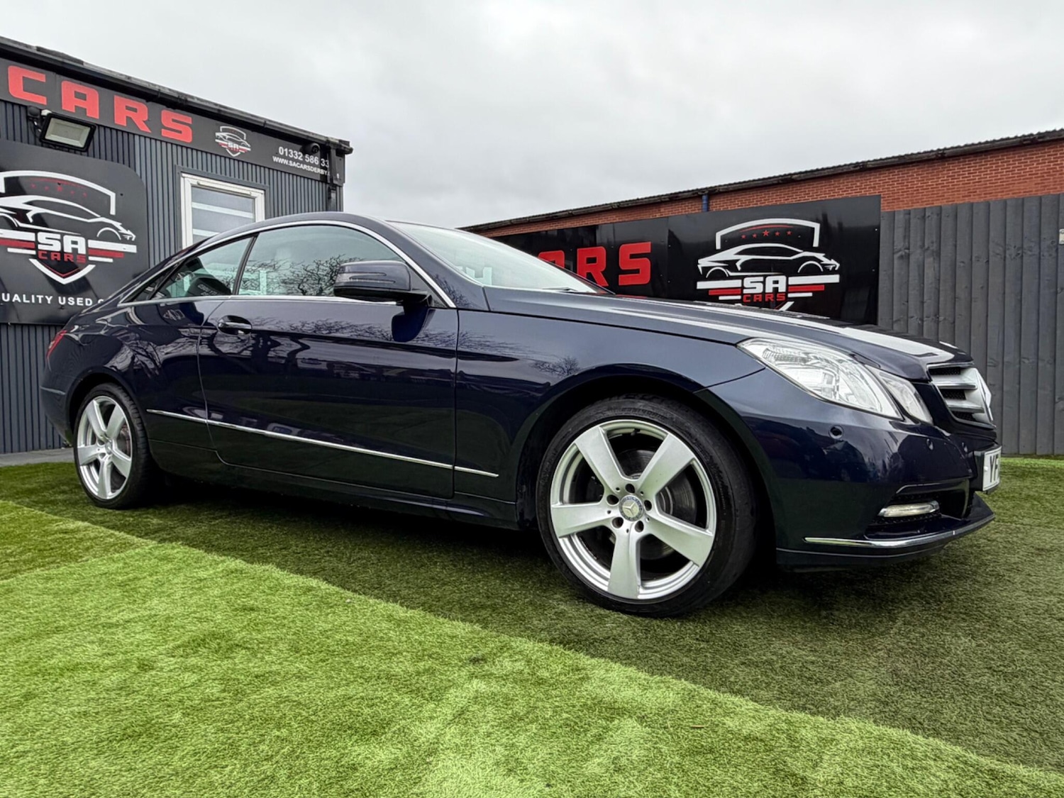 Used Mercedes-Benz E Class 2013 for sale - 77710377: Photo 13