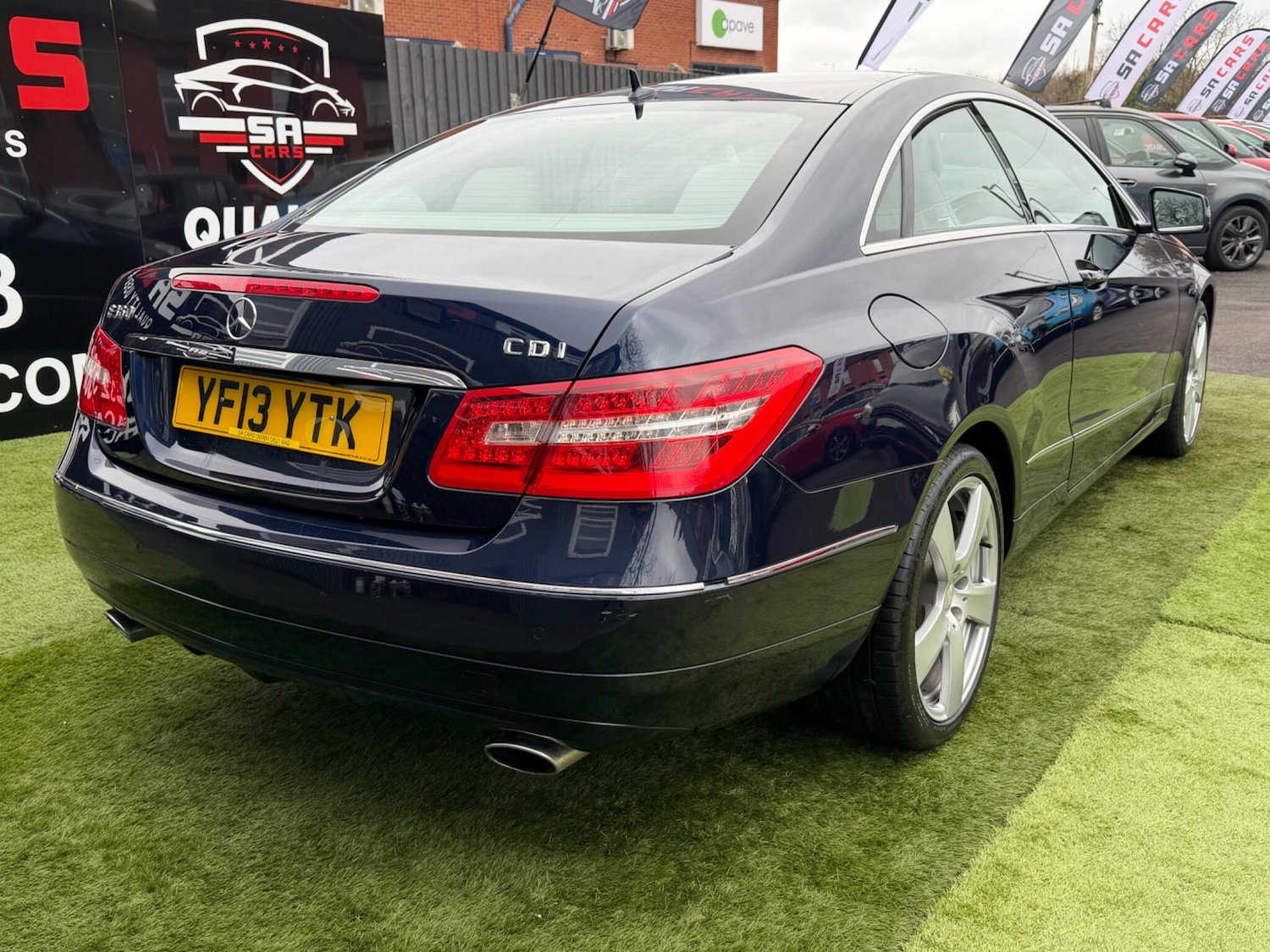 Used Mercedes-Benz E Class 2013 for sale - 77710377: Photo 16