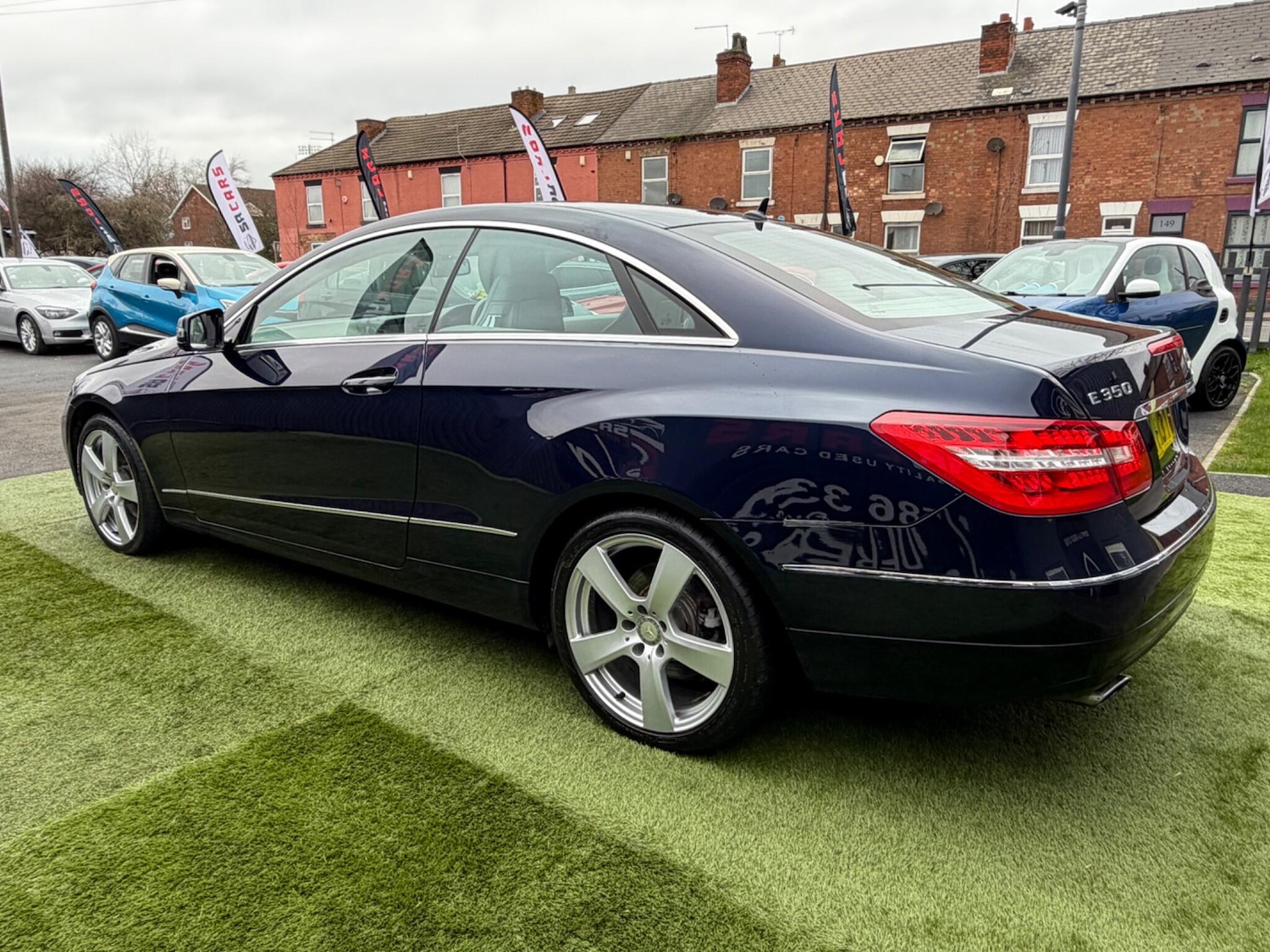 Used Mercedes-Benz E Class 2013 for sale - 77710377: Photo 17