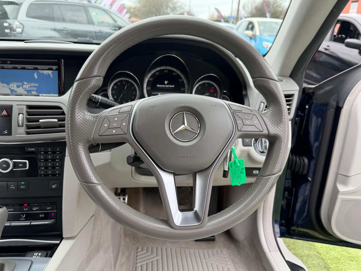 Used Mercedes-Benz E Class 2013 for sale - 77710377: Photo 19