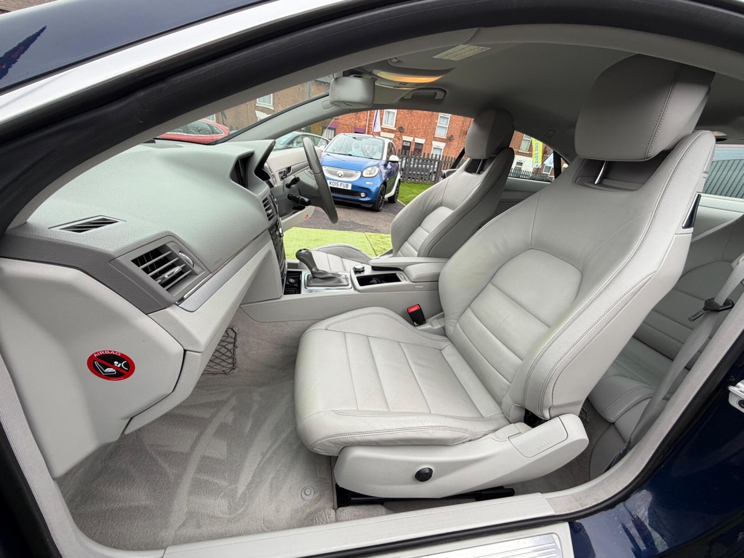 Used Mercedes-Benz E Class 2013 for sale - 77710377: Photo 33